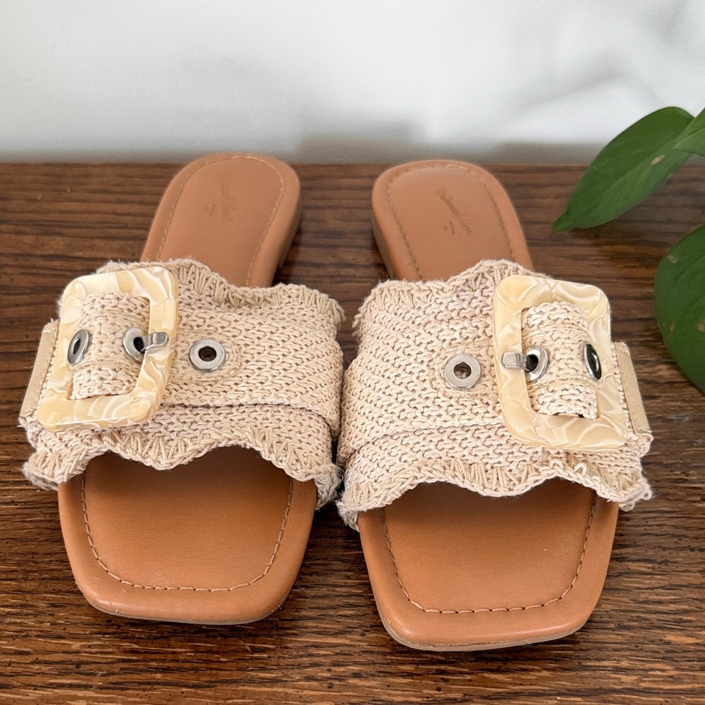 Beige Raffia-Style Slide Mules with Decorative Adjustable Buckle Size 9
